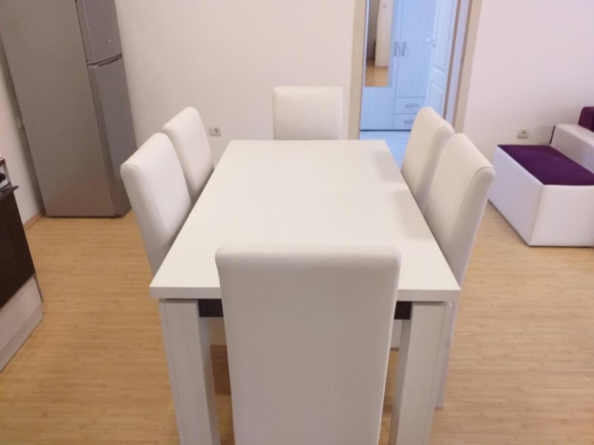 Apartmani Grza 패레신 외부 사진